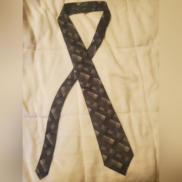 John Ashford Dress Tie NWOT - Picture 2 of 3